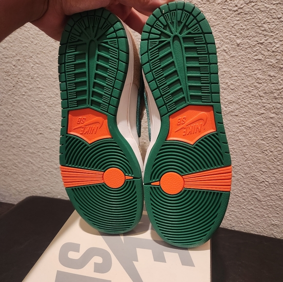 Nike SB Dunk Jarritos Size 7.5 Men's/9 Womans - Picture 7 of 9